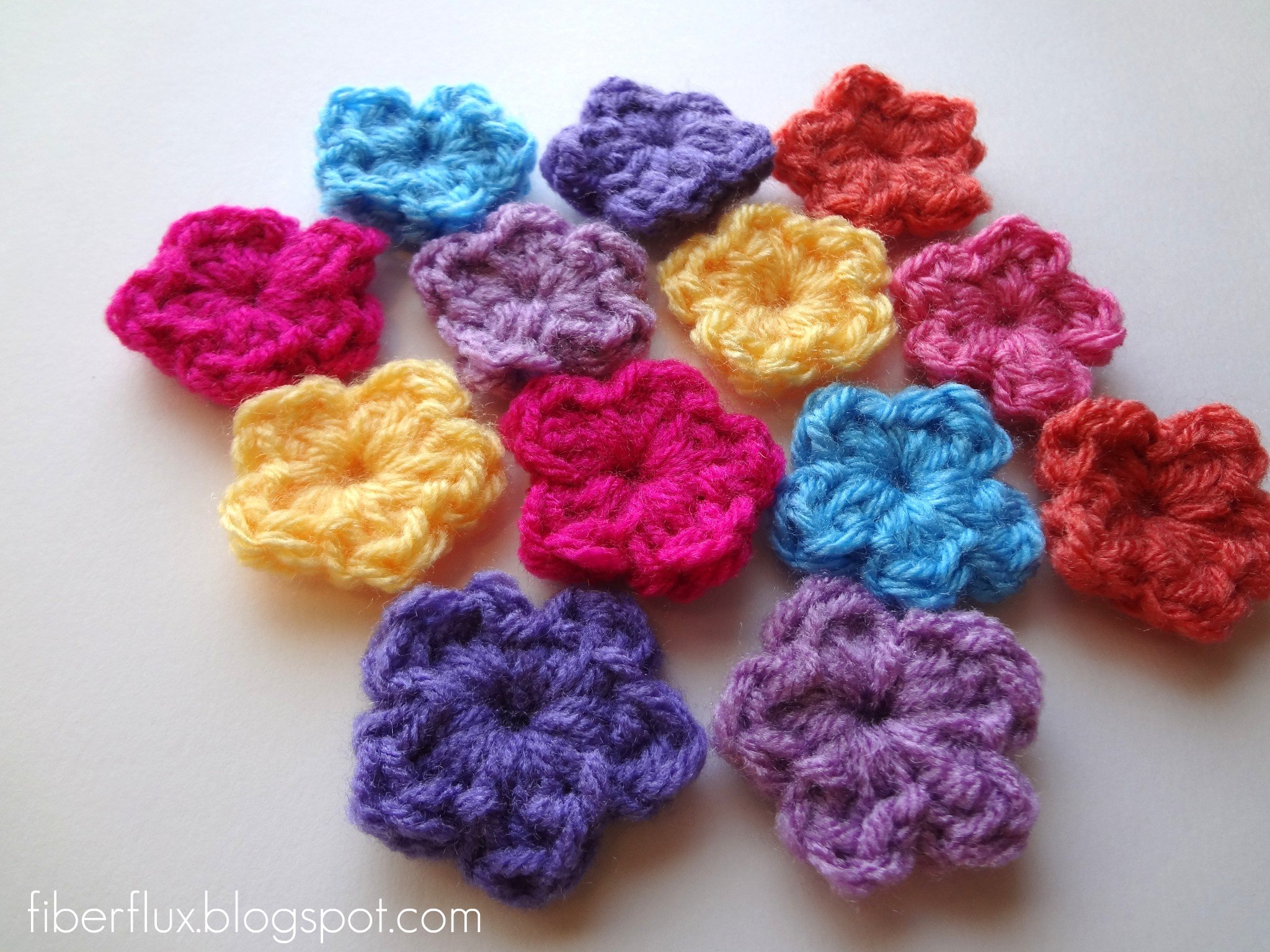 One Round Crochet Flowers